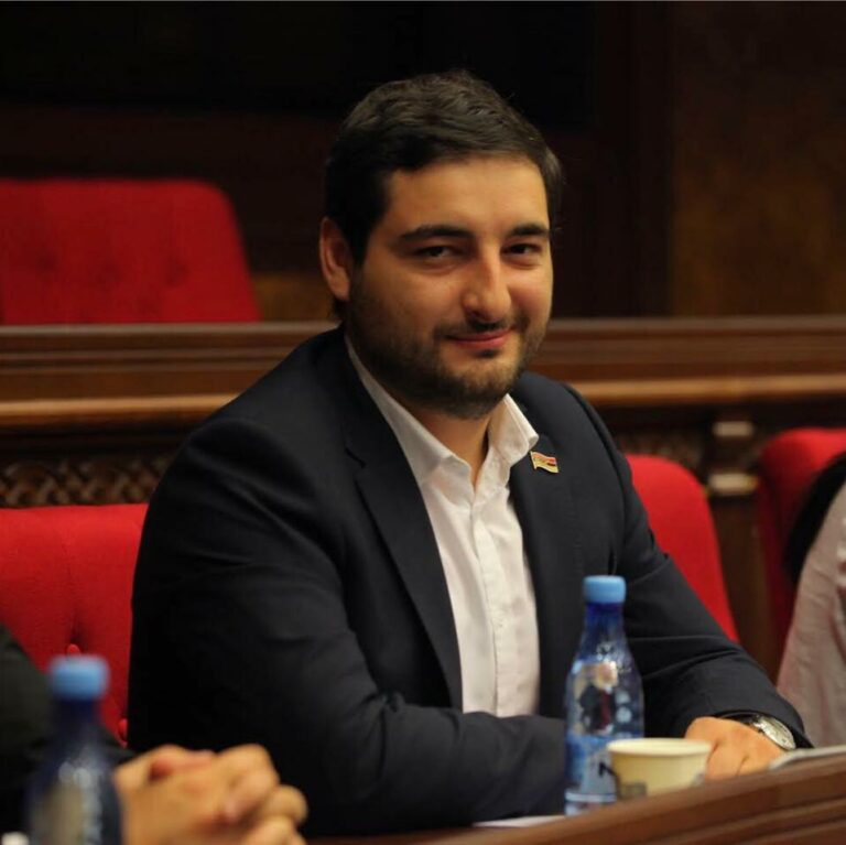 Sipan Pashinyan